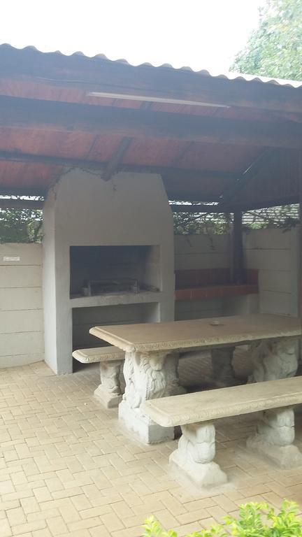 Stoep Cafe Guest House Komatipoort Exterior foto